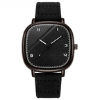 Retro-style minimalist quartz watch