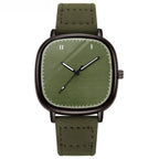 Retro-style minimalist quartz watch